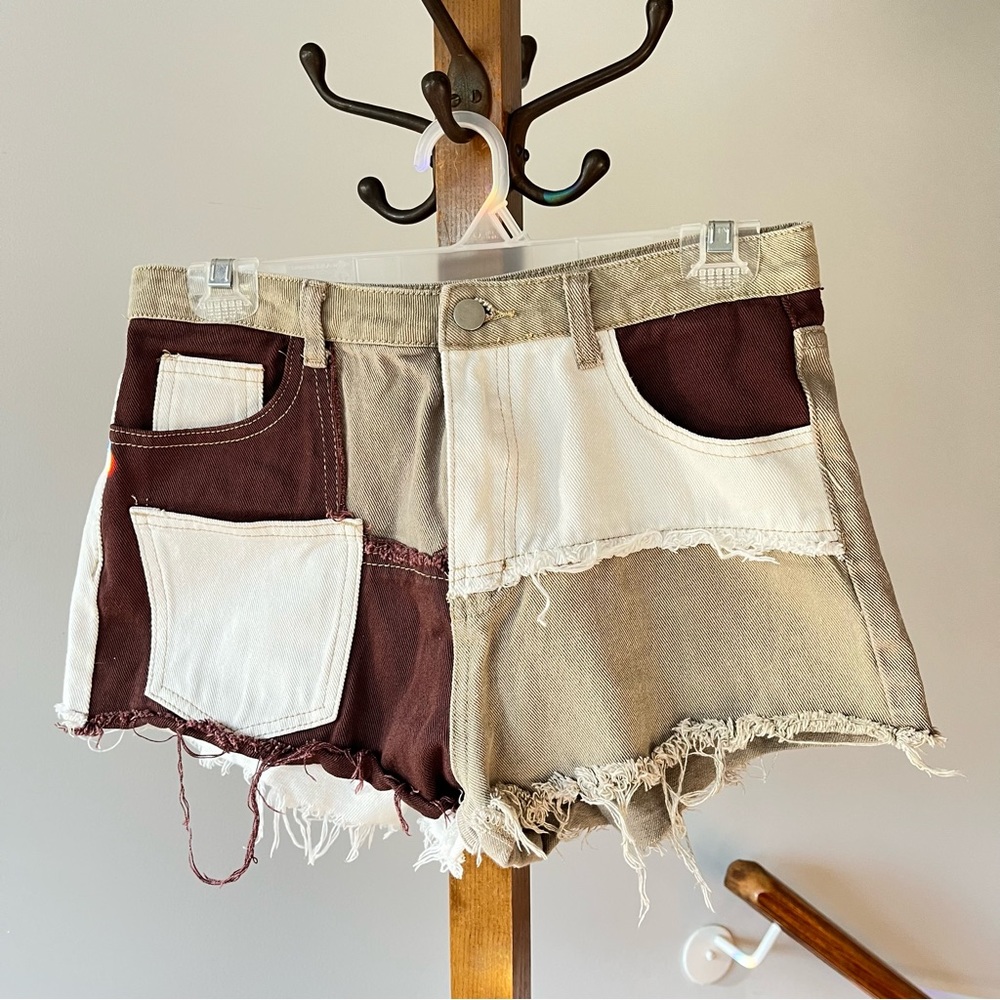 Women’s Jean Short